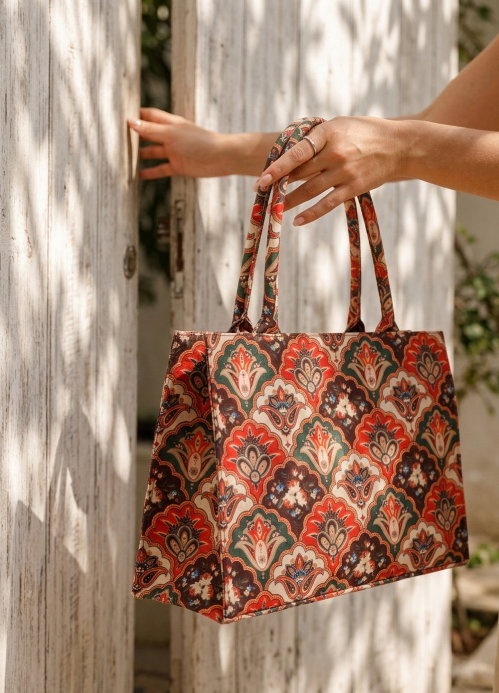Designer Tote Bag for Girls Online - WestStyle