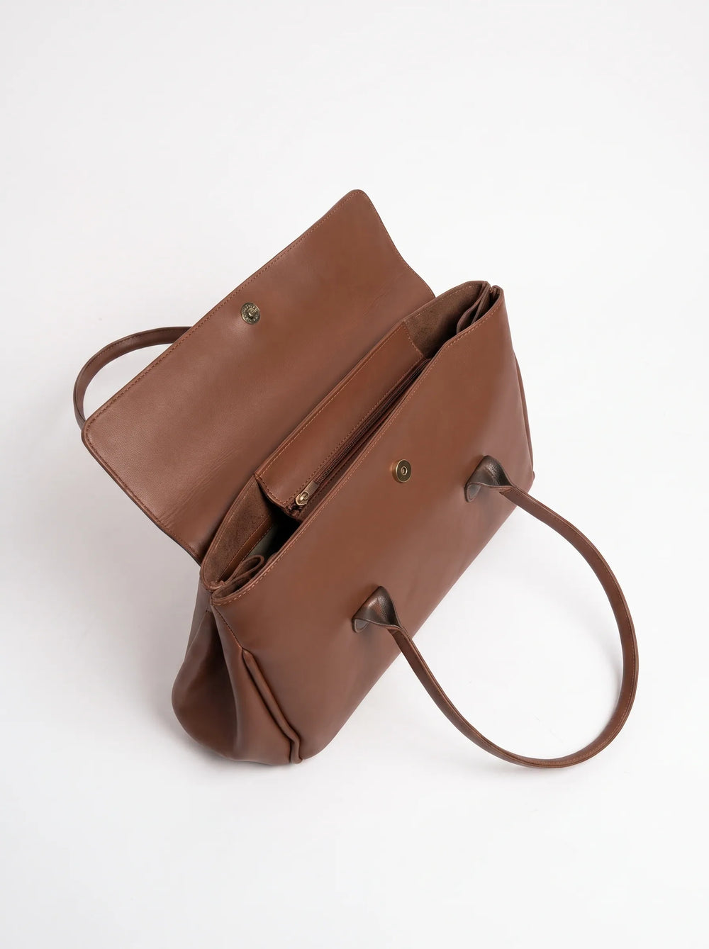Gold base feet detail on WestStyle Lonn brown structured handbag ladies leather bag with gold hardware Pakistan