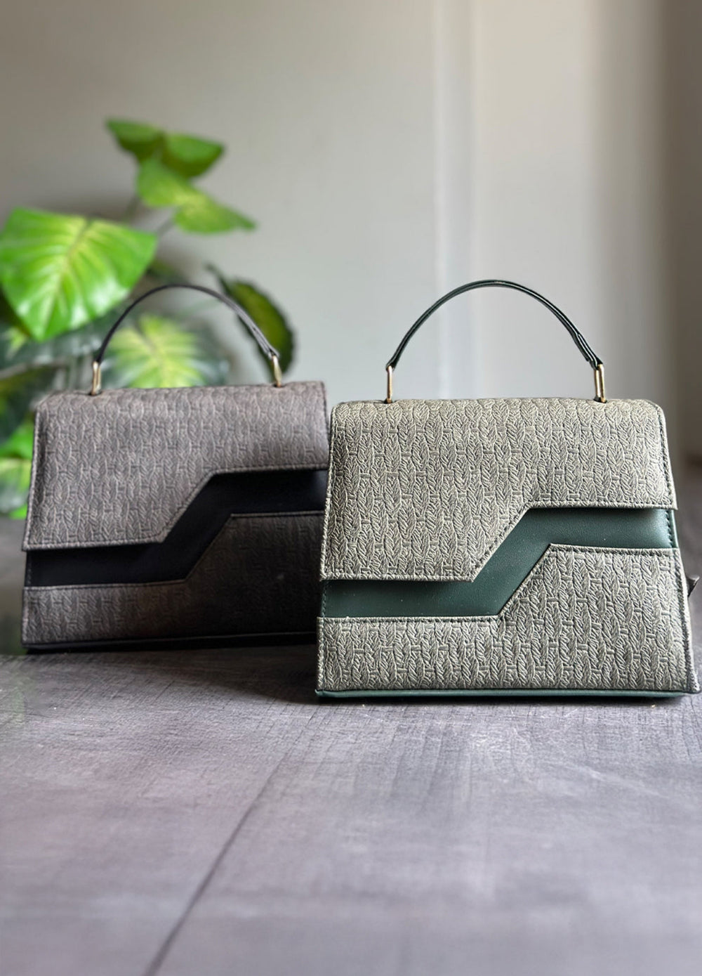 LYANAHANDBAG-EMERALD-M188-RAW_2