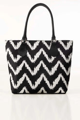 Black and white zigzag women handbag on a white background - WestStyle
