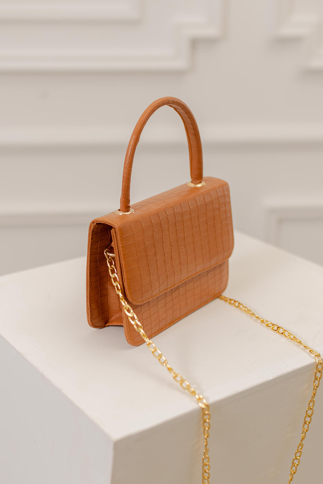 CROC CROSSBODY - MUSTARD - M029