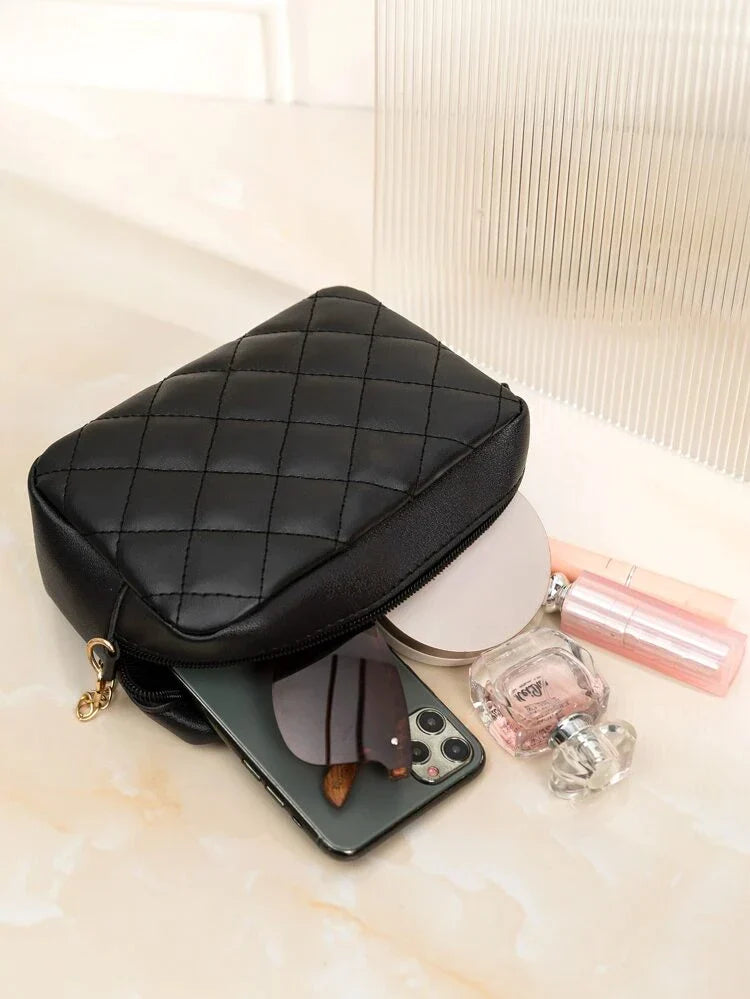 URBAN CHIC CROSBODY - WHITE - M079