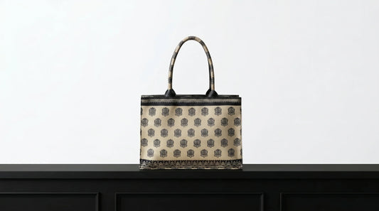 Best Canvas Bags in Pakistan for Daily Use – Durable & Stylish Options