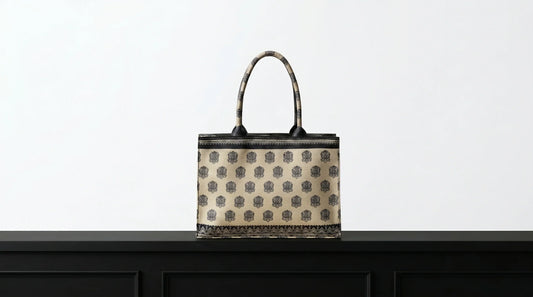 Best Canvas Bags in Pakistan for Daily Use – Durable & Stylish Options
