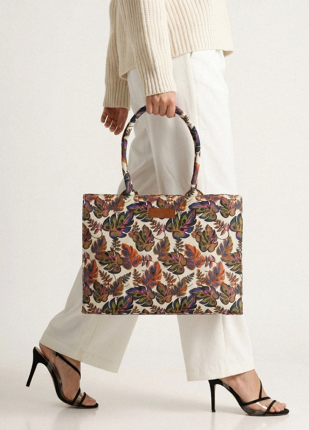 Latest New Arrival Bags & Shoes in Pakistan | Tote, Crossbody ...