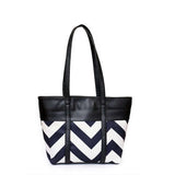 ZIGZAG SHOULDER - BLACK - M078 