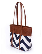 ZIGZAG TOTE - BROWN - M078