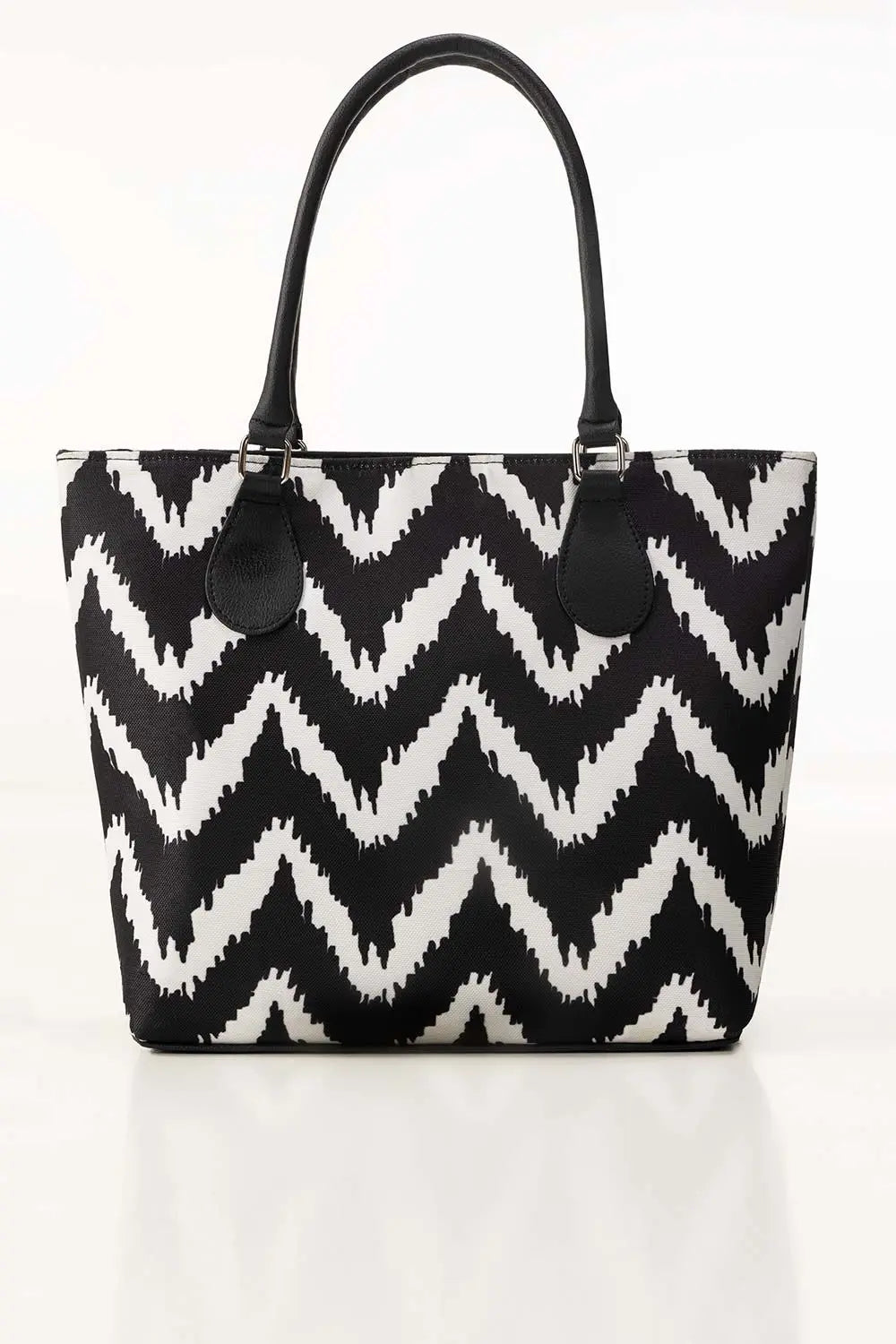 Black and white zigzag women handbag on a white background - WestStyle