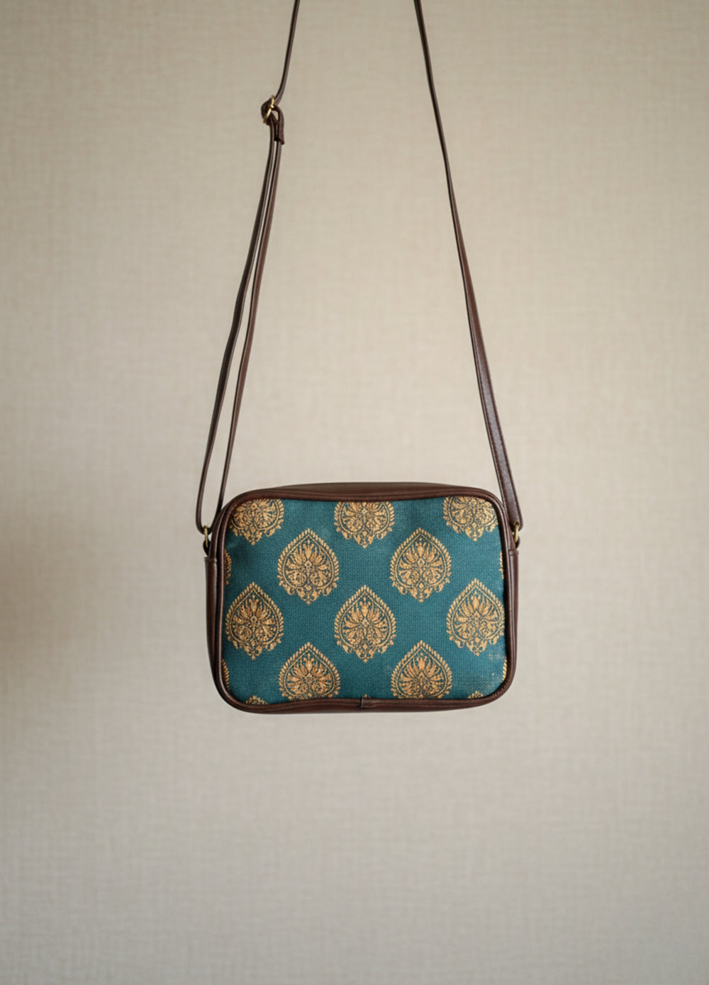ROYALCROSSBODY-M181