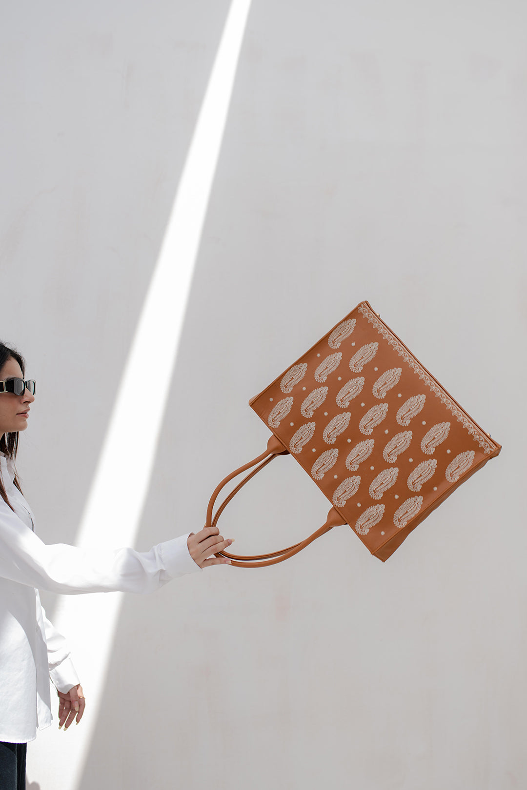 BRODERY CANVAS BAG - WHITE - M031 WestStyle