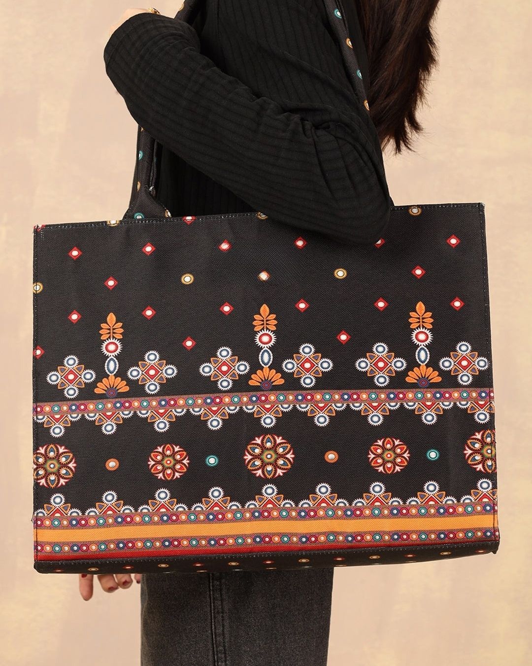 TRADITIONAL CANVAS - M117