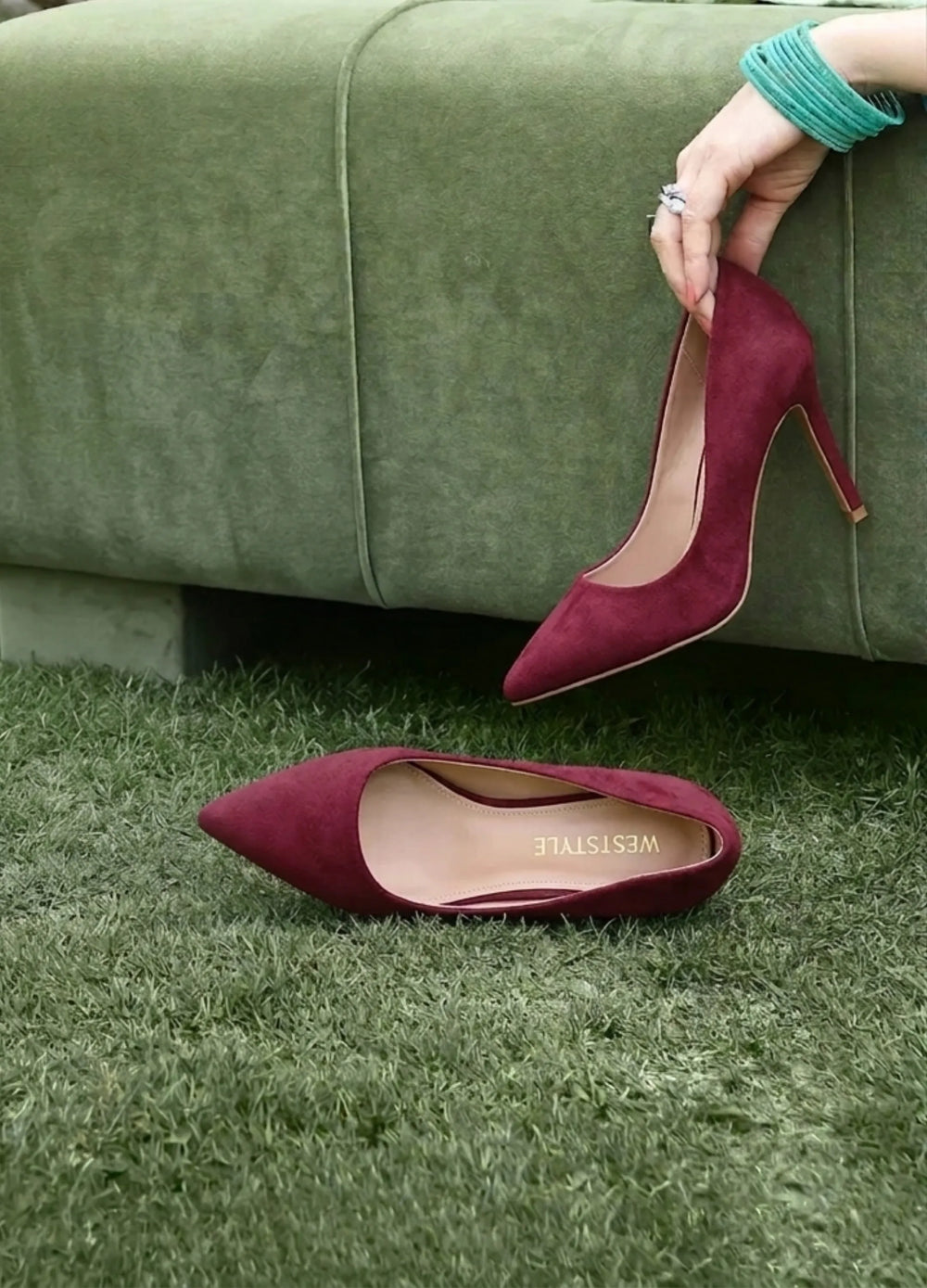 WOMEN'S GARNET COURT HEEL - MAROON - M199 