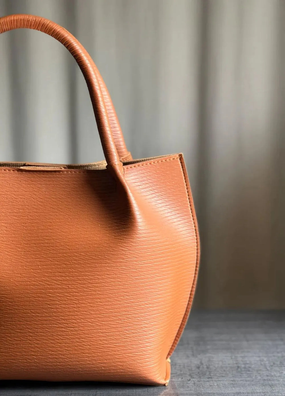 Women_sEclipseToteBag-Mustard-Raw_2