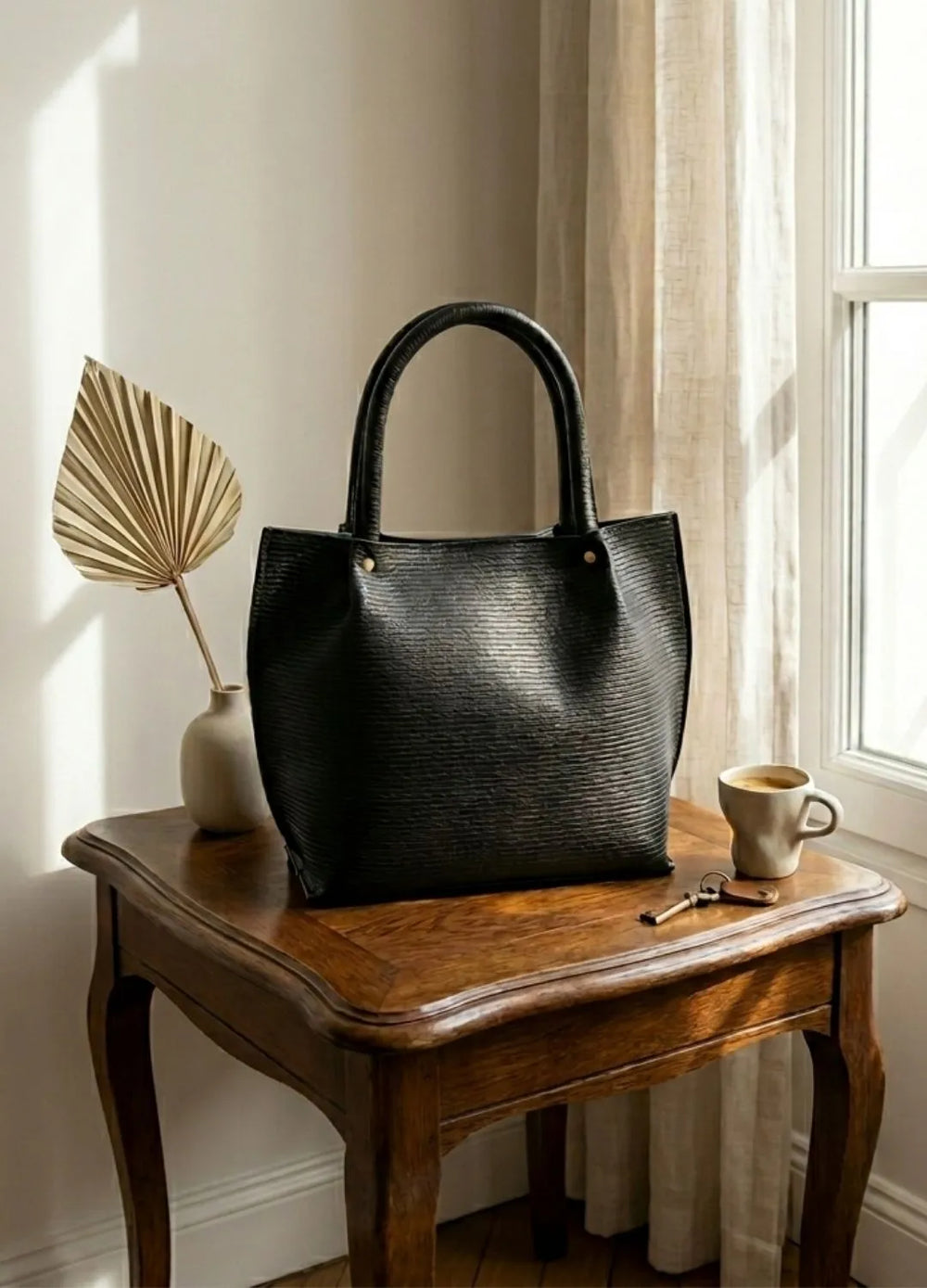 Women_s_Eclipse_Tote_Bag_-_Black