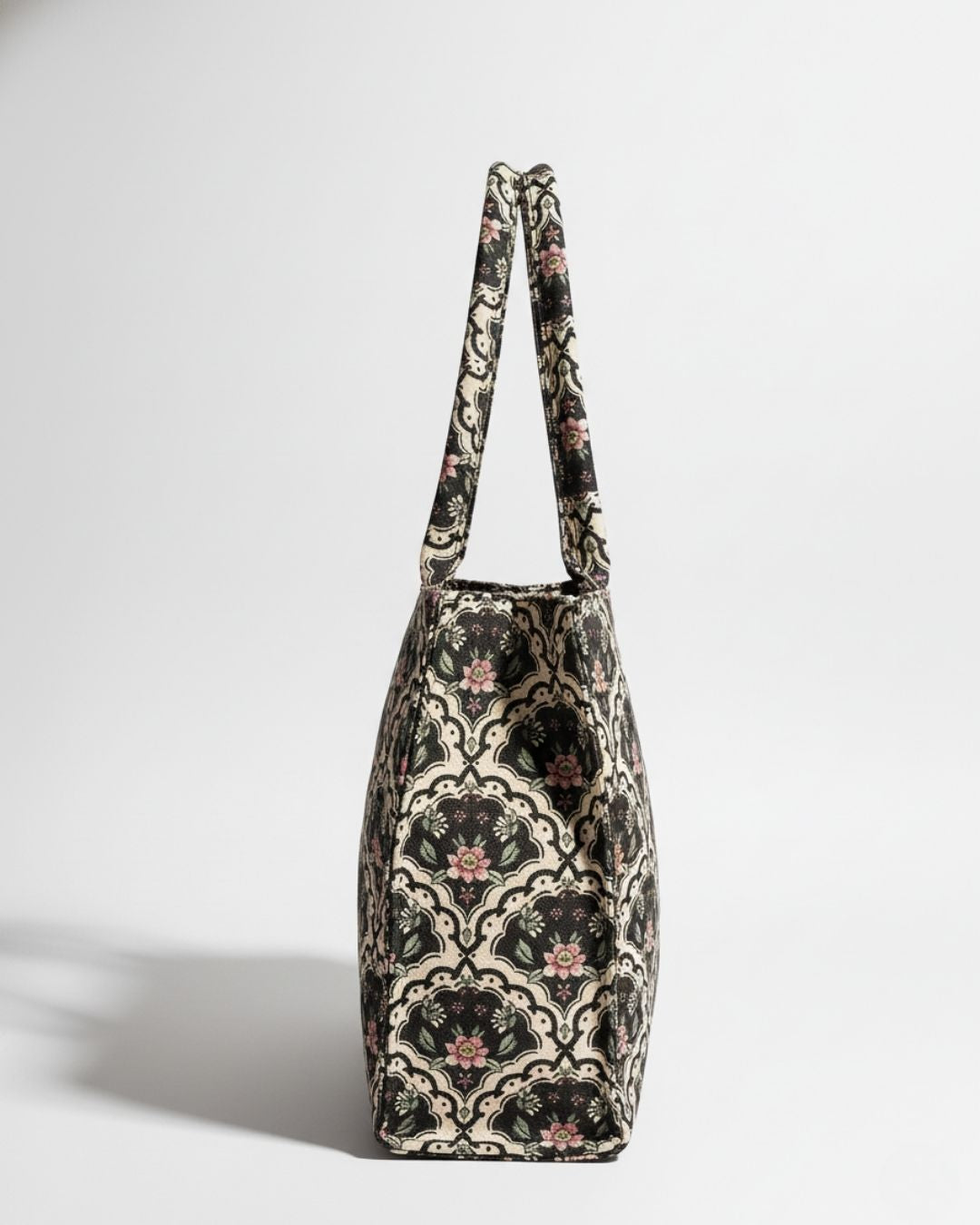 FLOWER ARC CANVAS - M105