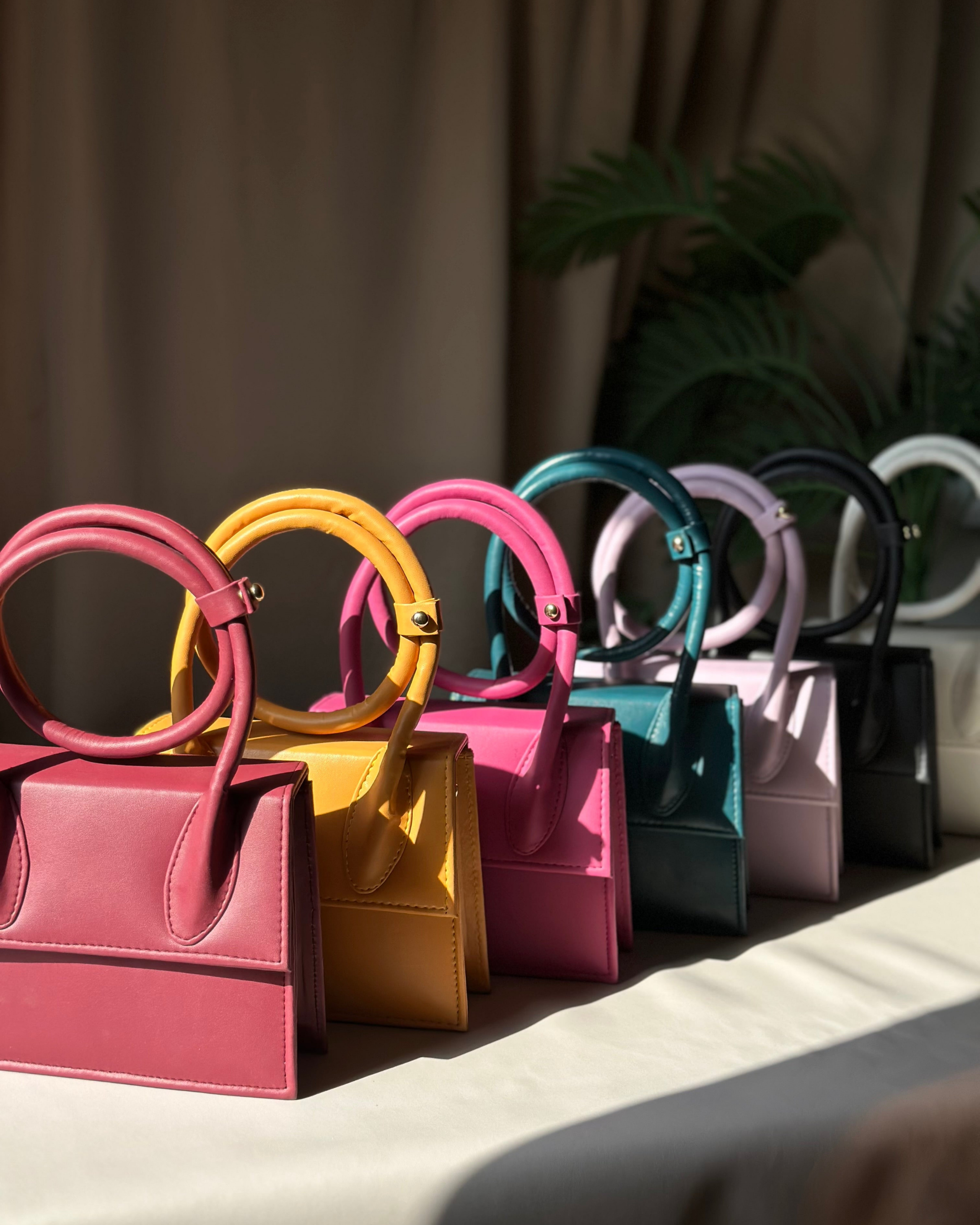 SWIRL HANDBAG - GREEN - M145