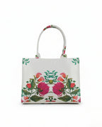 WHITE FLOWER CANVAS - M141